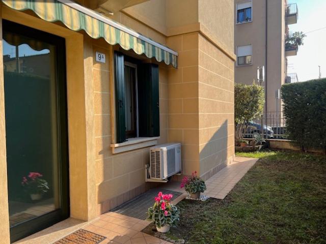 Appartamento Gloria เวโรนา ภายนอก รูปภาพ